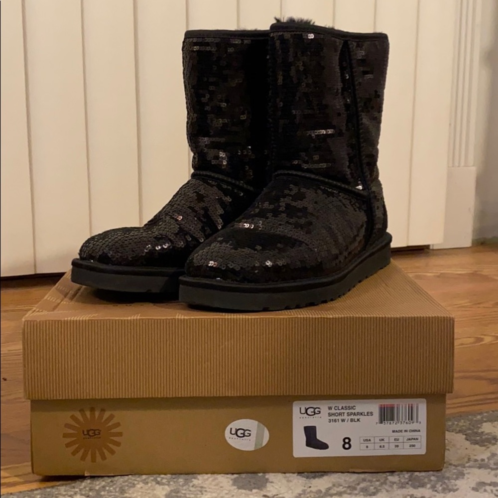 Women’s UGG Classic Short Sparkle Boots